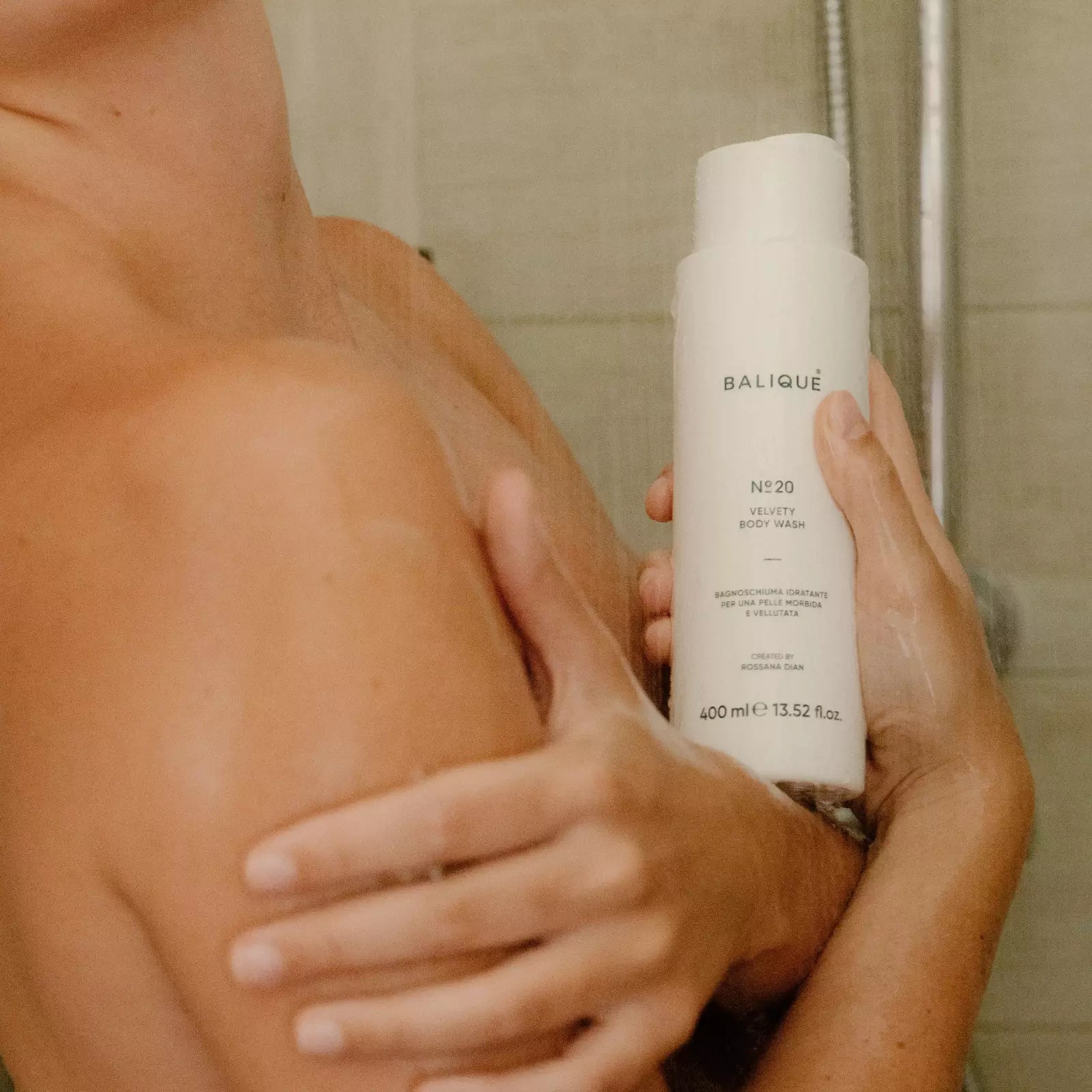 N°20 - VELVETY BODY WASH - BAGNOSCHIUMA