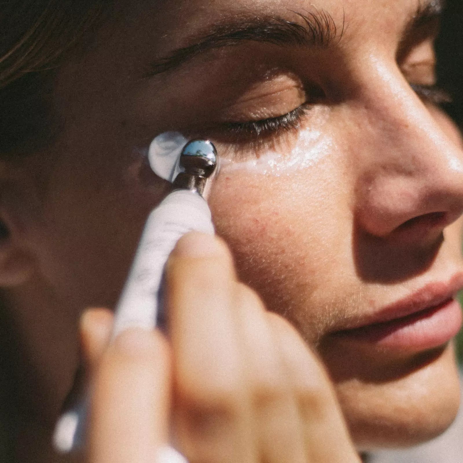 N°103 - EYE CONTOUR